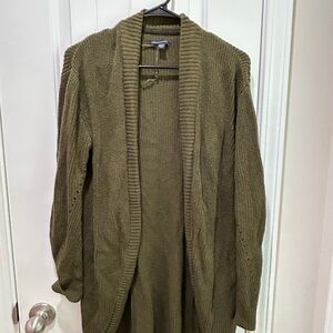 American Eagle Outfitters Olive Knit Sweater